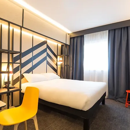Ibis Styles Geneve Palexpo Aeroport Le Grand Saconnex